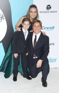 November 14, 2017 - Los Angeles, California, United States - November 14h 2017 - Los Angeles, California USA - Actor JACOB TREMBLAY, Actress ELLE MCKINNON, Director STEPHEN CHBOSKY at the Wonder Premiere held at the Regency Theater Westwood , Los Angeles CA. Los Angeles United States - ZUMAf05_ 20171114_zaf_f05_042 Copyright: xPaulxFentonx