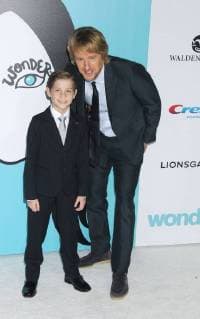 November 14, 2017 - Los Angeles, California, United States - November 14h 2017 - Los Angeles, California USA - Actor JACOB TREMBLAY, Actor OWEN WILSON at the Wonder Premiere held at the Regency Theater Westwood , Los Angeles CA. Los Angeles United States - ZUMAf05_ 20171114_zaf_f05_035 Copyright: xPaulxFentonx