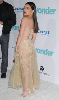 November 14, 2017 - Los Angeles, California, United States - November 14h 2017 - Los Angeles, California USA - Actress BEA MILLER at the Wonder Premiere held at the Regency Theater Westwood , Los Angeles CA. Los Angeles United States - ZUMAf05_ 20171114_zaf_f05_010 Copyright: xPaulxFentonx