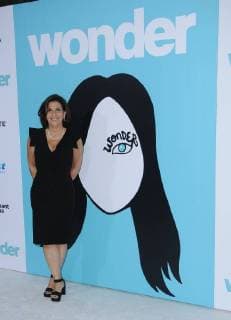 November 14, 2017 - Westwood, CA, U.S. - 14 November 2017 - Westwood, California - R.J. Palacio. Wonder Los Angeles Premiere held at The Regency Village Theater in Westwood. Photo Credit: AdMedia Westwood U.S. - ZUMAa123 20171114_zaa_a123_444 Copyright: xBirdiexThompsonx