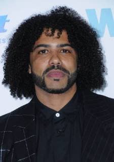 November 14, 2017 - Westwood, CA, U.S. - 14 November 2017 - Westwood, California - Daveed Diggs. Wonder Los Angeles Premiere held at The Regency Village Theater in Westwood. Photo Credit: AdMedia Westwood U.S. - ZUMAa123 20171114_zaa_a123_381 Copyright: xBirdiexThompsonx
