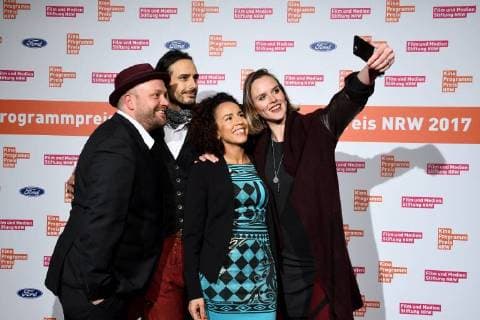 Schauspieler Valentin Schreyer, Cosima Viola, Dunja Dogmani und Moritz A. Sachs kommt am 14.11.2017 in Köln zur Verleihung des 27. Kinoprogrammpreis NRW.