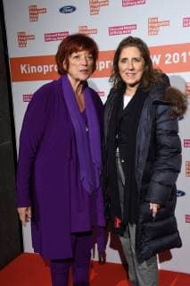 Filmproduzentin Regina Ziegler , l-r, und Petra Müller, Filmstiftung NRW kommt am 14.11.2017 in Köln zur Verleihung des 27. Kinoprogrammpreis NRW.