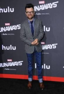 November 16, 2017 - Westwood, CA, U.S. - 16 November 2017 - Westwood, California - Kevin Weissman. Premiere Of Hulu s Marvel s Runaways held at Regency Village Theater in Westwood. Photo Credit: AdMedia Westwood U.S. - ZUMAa123 20171116_zaa_a123_386 Copyright: xBirdiexThompsonx