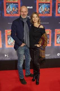 Claus Oldoerp und Tina Ruland - Weltpremiere Deutschlands groesster Kindershow Spiel mit der Zeit im Friedrichstadt-Palast Berlin am 19.11.2017. Weltpremiere Spiel mit der Zeit