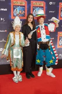 Luise Befort - Weltpremiere Deutschlands groesster Kindershow Spiel mit der Zeit im Friedrichstadt-Palast Berlin am 19.11.2017. Weltpremiere Spiel mit der Zeit