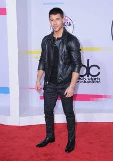 November 19, 2017 - Los Angeles, CA, U.S. - 19 November 2017 - Los Angeles, California - Nick Jonas. 2017 American Music Awards held at Microsoft Theater in Los Angeles. Photo Credit: AdMedia Los Angeles U.S. - ZUMAa123 20171119_zaa_a123_048 Copyright: xBirdiexThompsonx