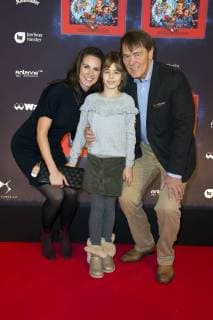 Katrin Wrobel mit Ehemann Klaus Fricke und Tochter Louisa bei der Premiere der Kindershow Spiel mit der Zeit im Friedrichstadt-Palast. Berlin, 19.11.2017