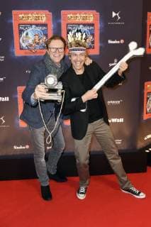 Wolfgang Lippert und Sascha Grammel bei der Premiere der Kindershow Spiel mit der Zeit im Friedrichstadt-Palast. Berlin, 19.11.2017