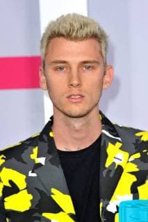 Machine Gun Kelly bei der Ankunft zu den American Music Awards am 19.11.2017 in Los Angeles 2017 American Music Awards in Los Angeles
