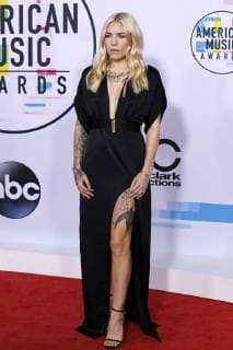 Skylar Grey bei der Verleihung der 44. American Music Awards im Microsoft Theatre. Los Angeles, 19.11.2017