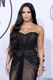 Demi Lovato bei der Verleihung der 44. American Music Awards im Microsoft Theatre. Los Angeles, 19.11.2017