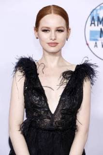 Madelaine Petsch bei der Verleihung der 44. American Music Awards im Microsoft Theatre. Los Angeles, 19.11.2017