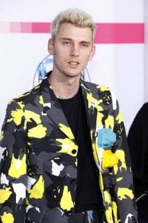 Machine Gun Kelly bei der Verleihung der 44. American Music Awards im Microsoft Theatre. Los Angeles, 19.11.2017