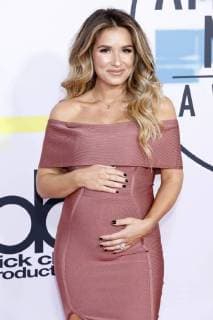 Jessie James Decker bei der Verleihung der 44. American Music Awards im Microsoft Theatre. Los Angeles, 19.11.2017