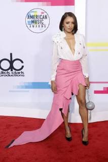Kat Graham bei der Verleihung der 44. American Music Awards im Microsoft Theatre. Los Angeles, 19.11.2017