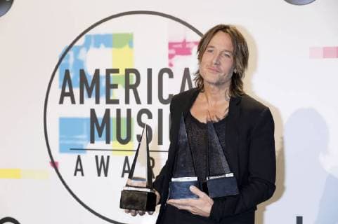 Keith Urban bei der Verleihung der 44. American Music Awards im Microsoft Theatre. Los Angeles, 19.11.2017
