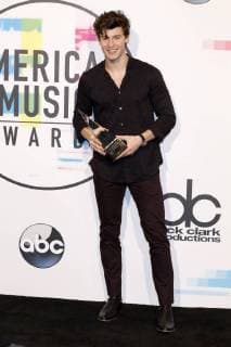 Shawn Mendes bei der Verleihung der 44. American Music Awards im Microsoft Theatre. Los Angeles, 19.11.2017
