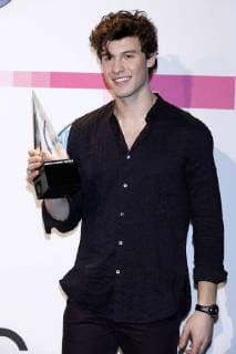 Shawn Mendes bei der Verleihung der 44. American Music Awards im Microsoft Theatre. Los Angeles, 19.11.2017