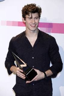 Shawn Mendes bei der Verleihung der 44. American Music Awards im Microsoft Theatre. Los Angeles, 19.11.2017