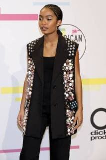 Yara Shahidi bei der Verleihung der 44. American Music Awards im Microsoft Theatre. Los Angeles, 19.11.2017