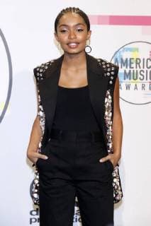 Yara Shahidi bei der Verleihung der 44. American Music Awards im Microsoft Theatre. Los Angeles, 19.11.2017