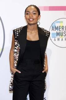 Yara Shahidi bei der Verleihung der 44. American Music Awards im Microsoft Theatre. Los Angeles, 19.11.2017