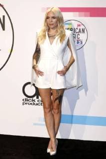 Skylar Grey bei der Verleihung der 44. American Music Awards im Microsoft Theatre. Los Angeles, 19.11.2017