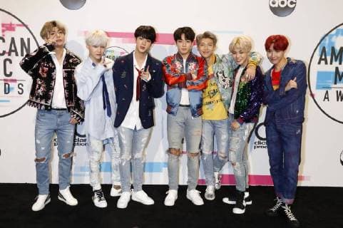 BTS Bangtan Boys bei der Verleihung der 44. American Music Awards im Microsoft Theatre. Los Angeles, 19.11.2017