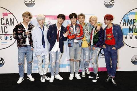 BTS Bangtan Boys bei der Verleihung der 44. American Music Awards im Microsoft Theatre. Los Angeles, 19.11.2017