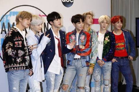 BTS Bangtan Boys bei der Verleihung der 44. American Music Awards im Microsoft Theatre. Los Angeles, 19.11.2017