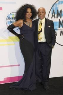 Diana Ross und Berry Gordy bei der Verleihung der 44. American Music Awards im Microsoft Theatre. Los Angeles, 19.11.2017