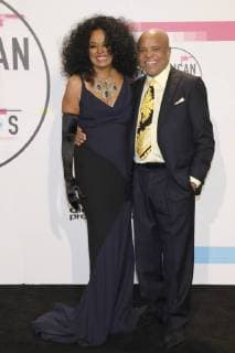Diana Ross und Berry Gordy bei der Verleihung der 44. American Music Awards im Microsoft Theatre. Los Angeles, 19.11.2017
