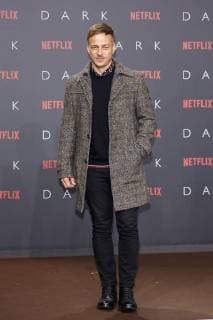 Tom Wlaschiha - Europapremiere der ersten deutschen Netflix Original Serie DARK im Zoopalast in Berlin am 20.11.207. Europapremiere DARK