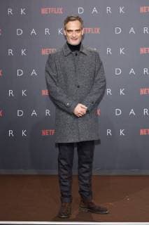 Anatole Taubman - Europapremiere der ersten deutschen Netflix Original Serie DARK im Zoopalast in Berlin am 20.11.207. Europapremiere DARK