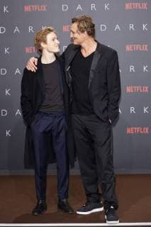 Louis Hofmann und Oliver Masucci - Europapremiere der ersten deutschen Netflix Original Serie DARK im Zoopalast in Berlin am 20.11.207. Europapremiere DARK