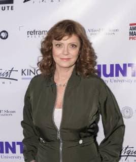 US: BOMBSHELL: HEDY LAMARR Story Susan Sarandon attends Theatrical opening of BOMBSHELL: THE HEDY LAMARR STORY at Hunter College New York New York United States Hunter College  SamxAronov