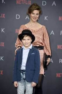 Tom Philipp Kloth und Cordelia Wege bei der Premiere der Netflix Serie Dark im Kino im Zoo-Palast. Berlin, 20.11.2017