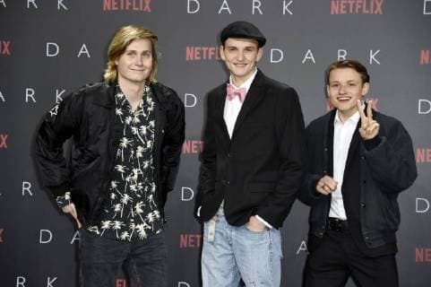Moritz Jahn, Ludger Bökelmann und Paul Lux bei der Premiere der Netflix Serie Dark im Kino im Zoo-Palast. Berlin, 20.11.2017