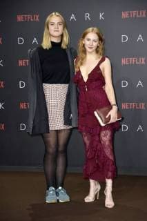 Nele Trebs und Gina Alice Stiebitz bei der Premiere der Netflix Serie Dark im Kino im Zoo-Palast. Berlin, 20.11.2017