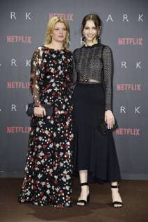 Jördis Triebel und Lisa Vicari bei der Premiere der Netflix Serie Dark im Kino im Zoo-Palast. Berlin, 20.11.2017