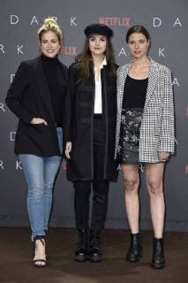 Merle Collet, Luise Befort und Svenja Jung bei der Premiere der Netflix Serie Dark im Kino im Zoo-Palast. Berlin, 20.11.2017