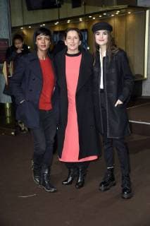 Dennenesch Zoude, Barbara Philipp und Luise Befort bei der Premiere der Netflix Serie Dark im Kino im Zoo-Palast. Berlin, 20.11.2017