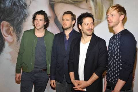Fahri Yardim, Musikerband St. Beaufort und Produzent Nils Laupert Ankunft zur Premiere Whatever Happens im Kino Astor Filmlounge in Berlin am 21.11.2017