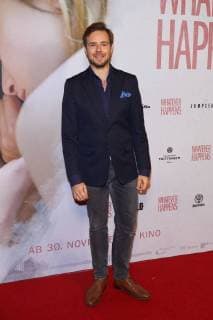 Niels Laupert (Regie) - Premiere von WHATEVER HAPPENS in Berlin am 21.11.2017. Premiere WHATEVER HAPPENS