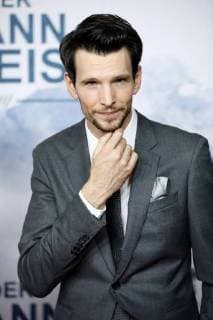 Sabin Tambrea bei der Premiere des Kinofilm Der Mann aus dem Eis im Zoo Palast. Berlin, 21.11.2017