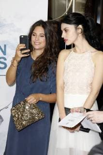 Anna F. und Violetta Schurawlow bei der Premiere des Kinofilm Der Mann aus dem Eis im Zoo Palast. Berlin, 21.11.2017