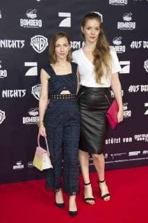 Katharina Schüttler und Pheline Roggan bei der Premiere des Kinofilms Aus dem Nichts im Cinemaxx am Dammtor. Hamburg, 21.11.2017