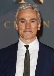 The Crown Series 2 World TV premiere London, UK. Ben Miles at The Crown Series 2 World TV premiere at the Odeon Leicester Square, London on Tuesday 21 November 2017 LMK73-J1163 -221117 