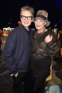 Rolf Scheider, Barbara Engel bei der Präsentation des Lambertz Fine Art Kalenders 2018 im Friedrichstadtpalast in Berlin am 22.11.2017